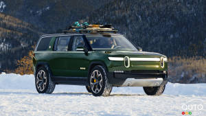 A Ford SUV Based on the Rivian R1S?